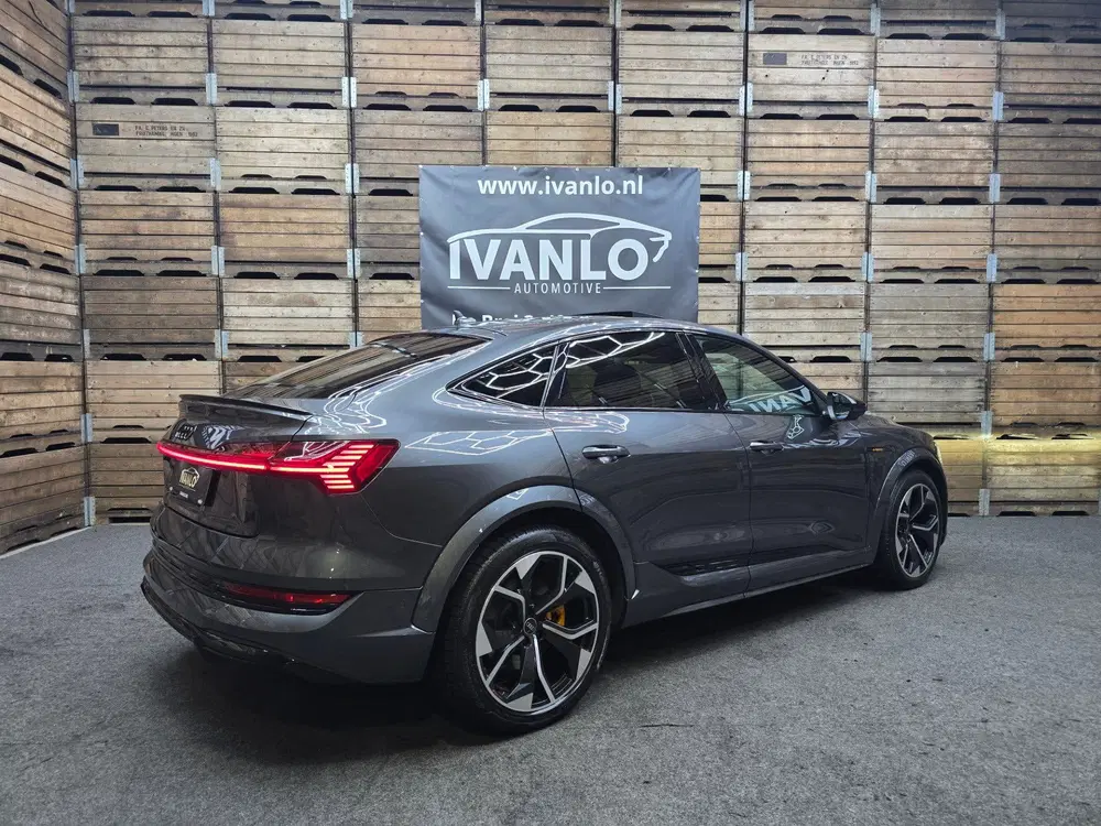 Audi e-tron S quattro 503PK S edition 95 kWh Pano uit 2023, foto 15