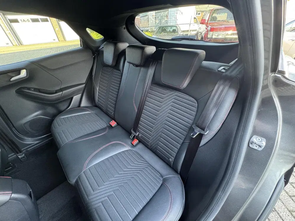 Ford Puma 1.0 EcoBoost Hybrid ST-Line X uit 2020, foto 14