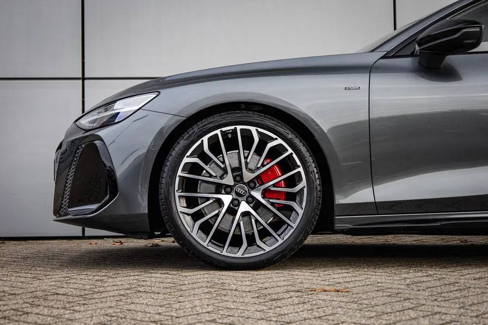 Audi A6 2.0 e-hybrid 367pk quattro S edition Compe uit 2026, foto 12