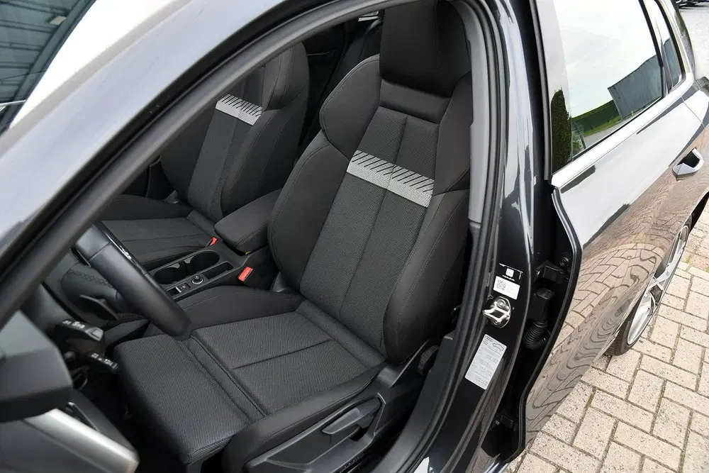 Audi A3 40 TFSi-e 204pk S-Tronic Sport 06-2023 uit 2023, foto 9