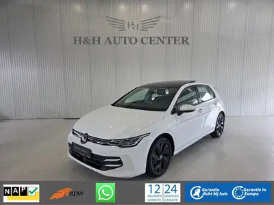 Volkswagen Golf 1.5 eTSI Life Edition uit 2024