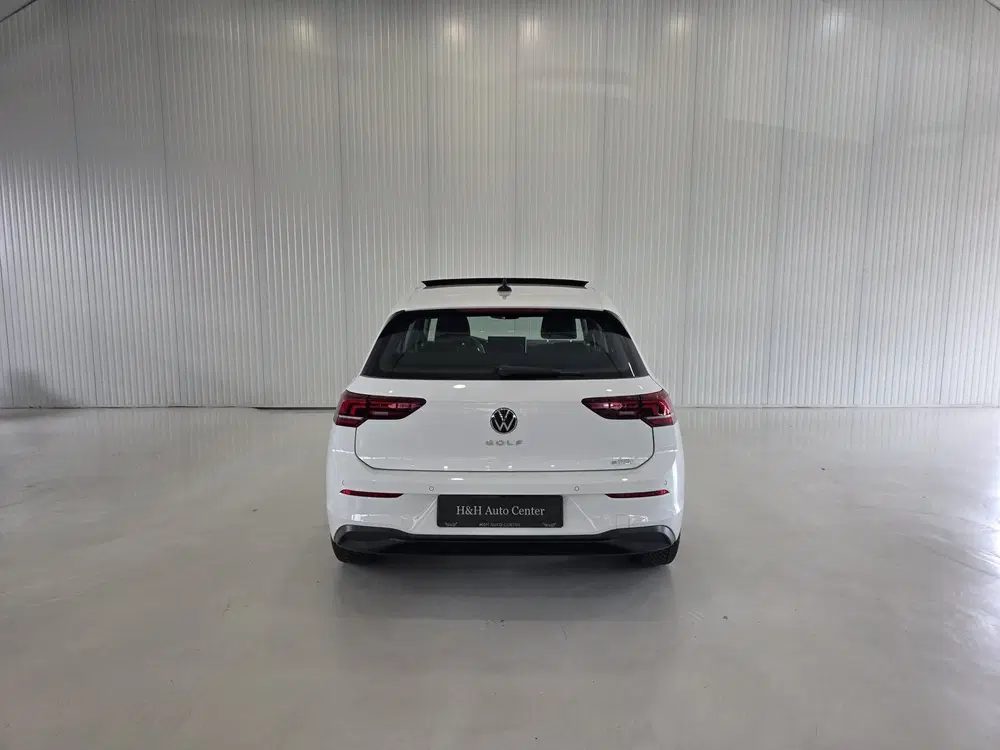 Volkswagen Golf 1.5 eTSI Life Edition uit 2024, foto 5