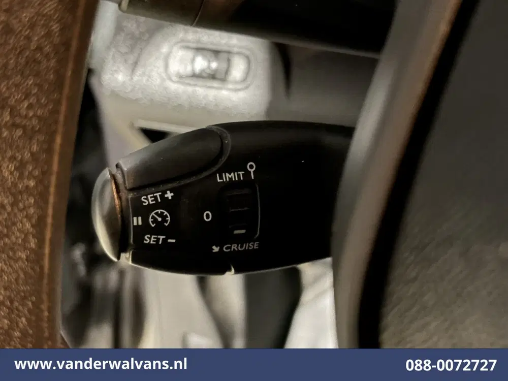 Peugeot Partner 1.5 BlueHDI 102pk L2H1 Euro6 Airco uit 2020, foto 5