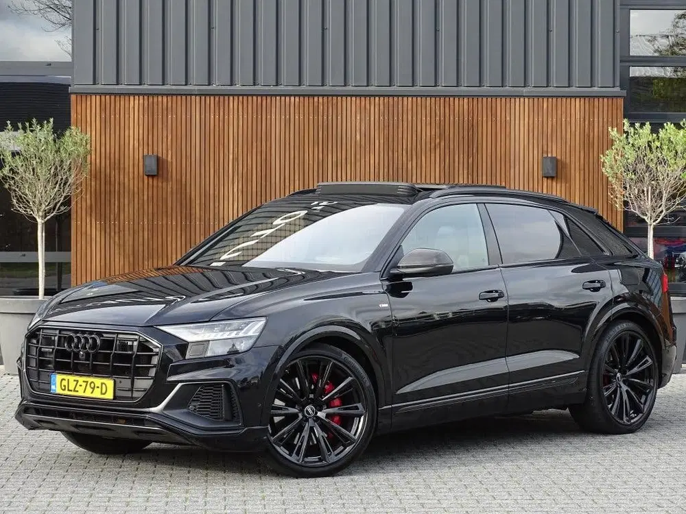 Audi Q8 55 TFSI e 381PK Quattro S line uit 2021, foto 8