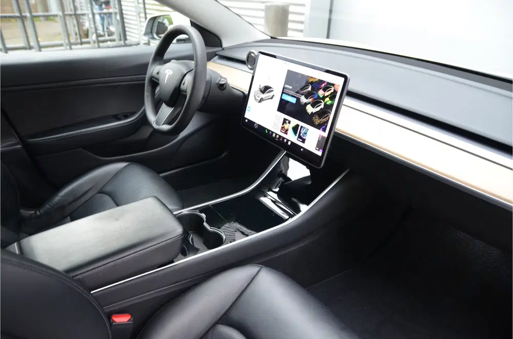 Tesla Model 3 Performance AWD 75 kWh AutoPilot3.0 uit 2019, foto 11