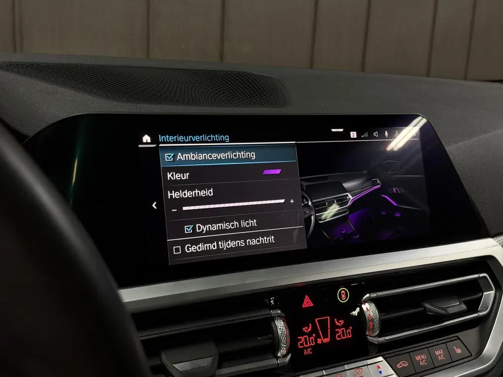 BMW 3-serie 330e uit 2019, foto 9