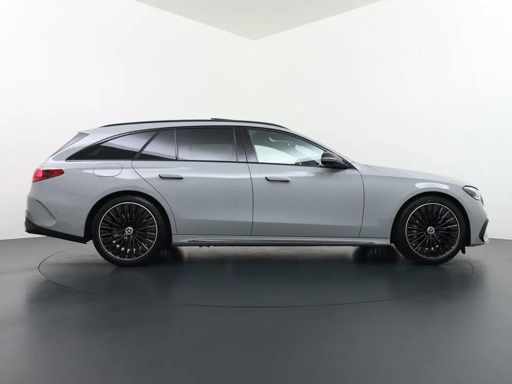 Mercedes-Benz E-Klasse 300 e Sport Edition uit 2026, foto 10