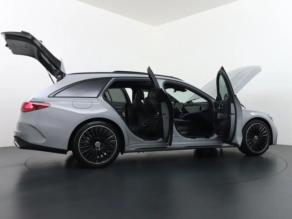 Mercedes-Benz E-Klasse 300 e Sport Edition uit 2026, foto 14