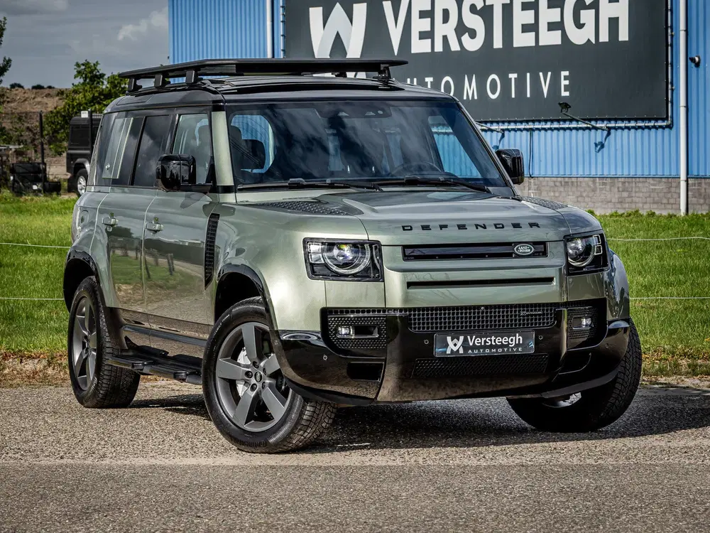 Land Rover Defender 2.0 P400e X-Dynamic HSE uit 2022, foto 9
