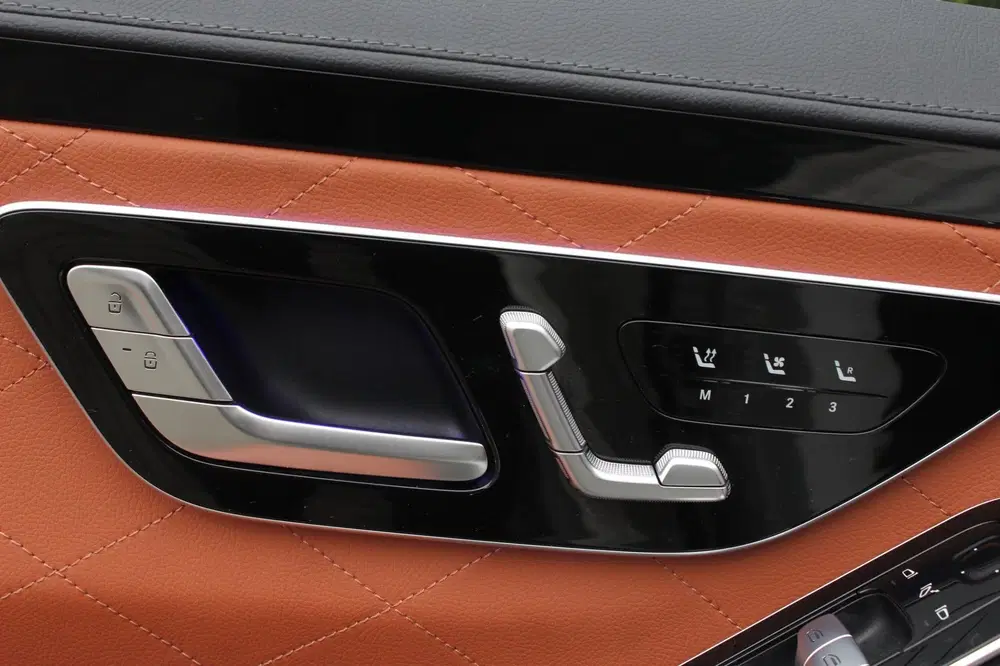 Mercedes-Benz S-Klasse 400d 4MATIC Lang AMG Line uit 2022, foto 12