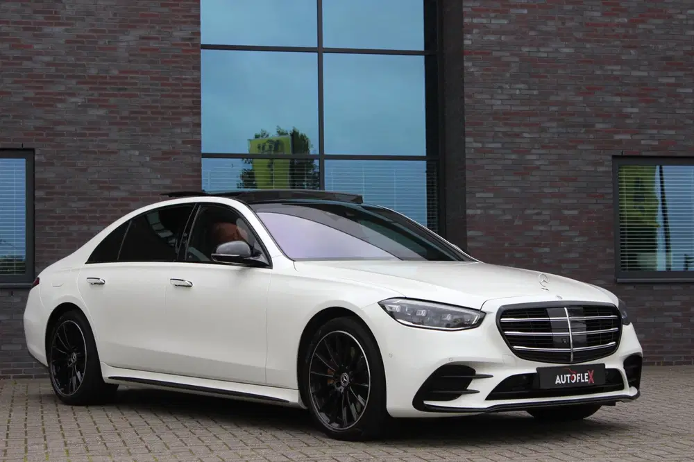 Mercedes-Benz S-Klasse 400d 4MATIC Lang AMG Line uit 2022, foto 3