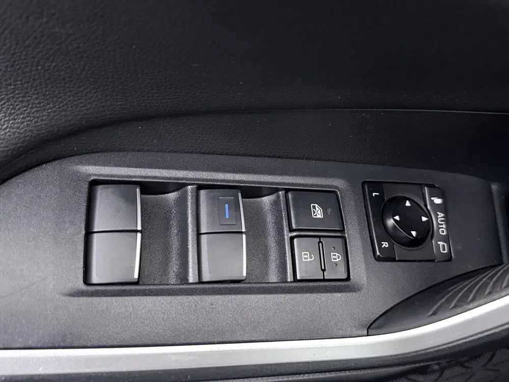 Toyota RAV 4 2.5 Hybrid Executive JBL uit 2019, foto 4