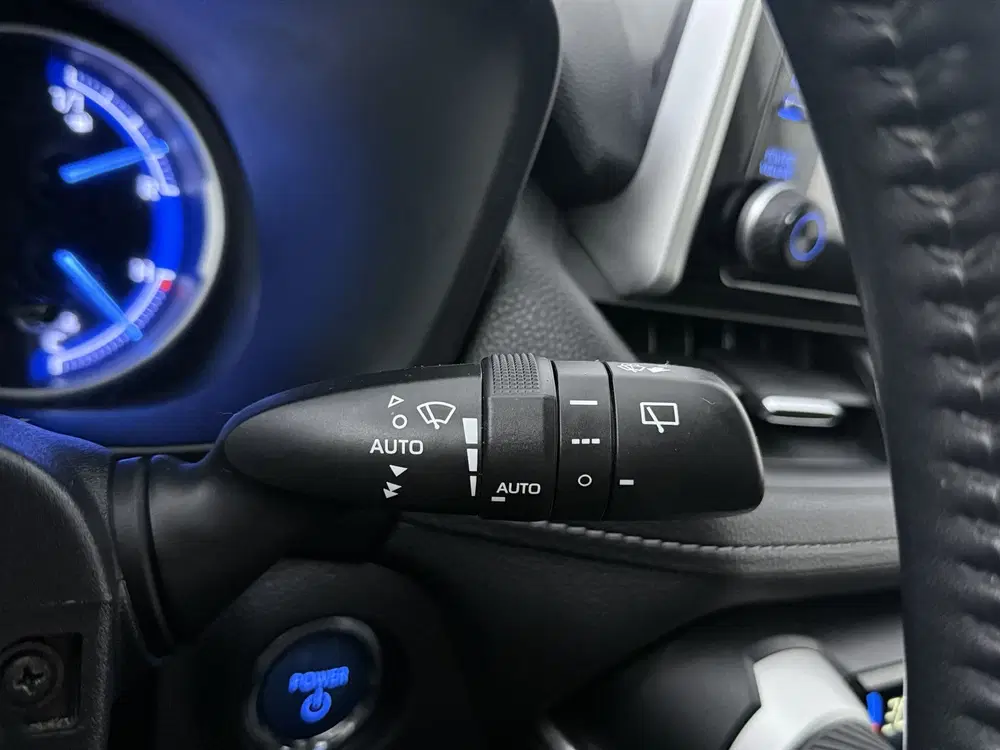 Toyota RAV 4 2.5 Hybrid Executive JBL uit 2019, foto 9