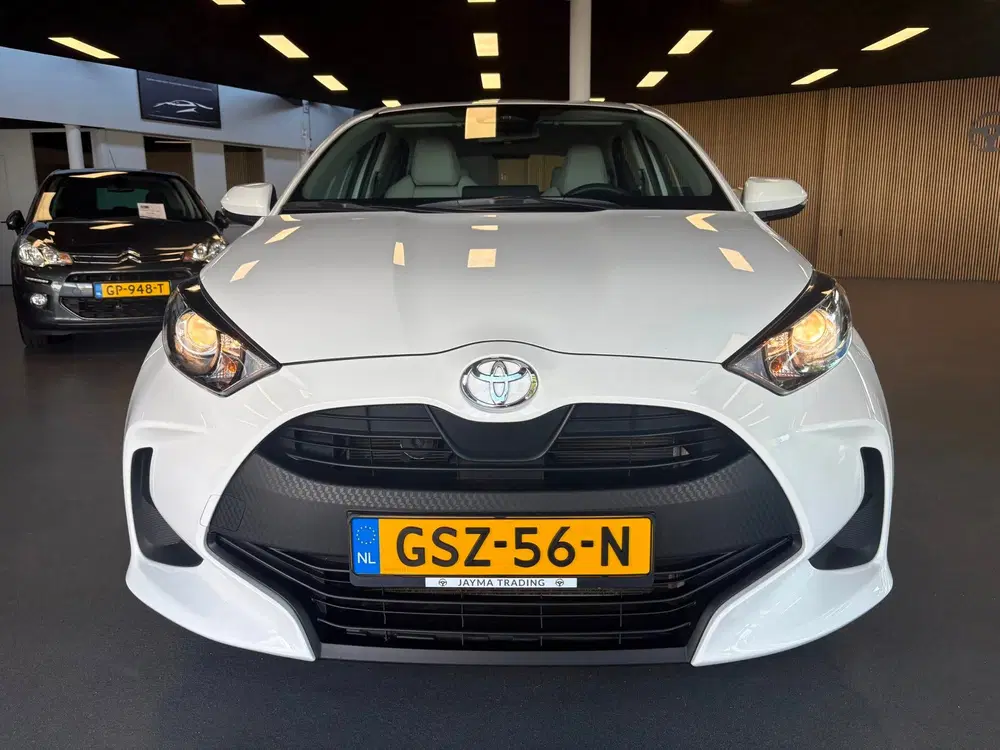 Toyota Yaris 1.5 Hybrid 115 Comfort uit 2025, foto 2