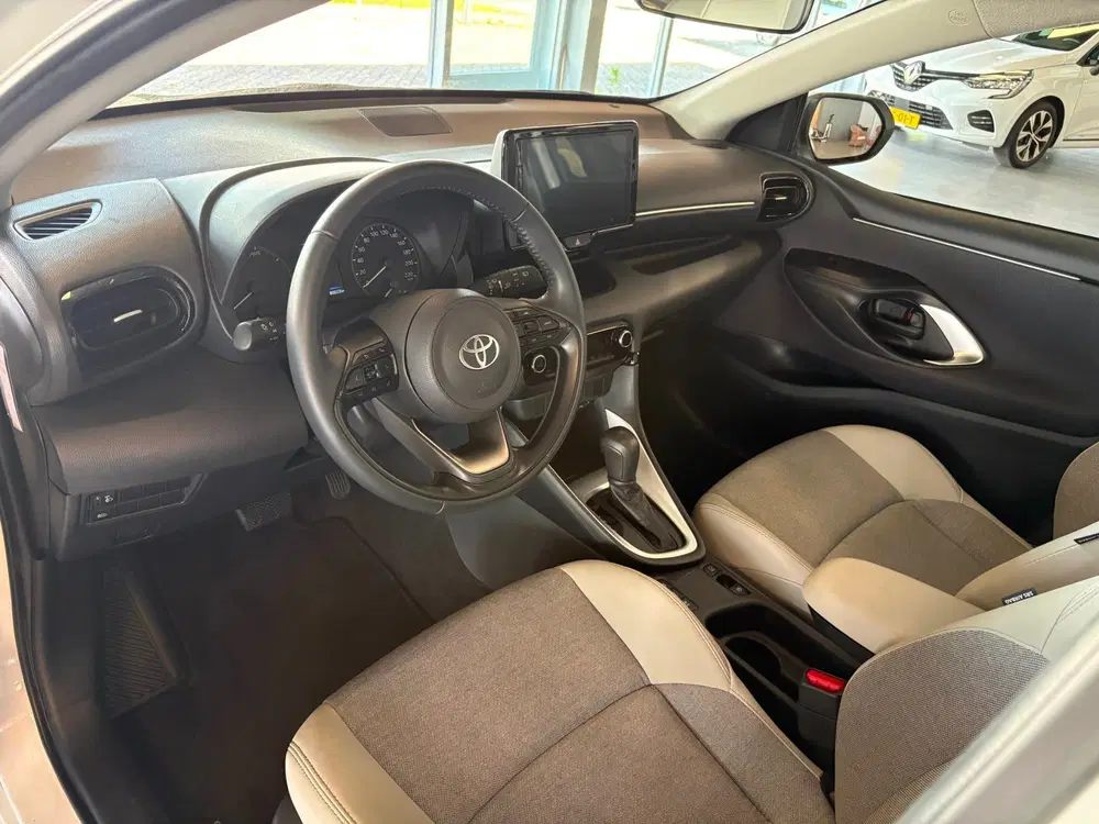 Toyota Yaris 1.5 Hybrid 115 Comfort uit 2025, foto 9