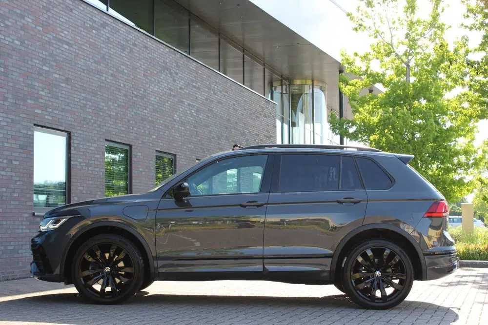 Volkswagen Tiguan 1.4 TSI eHybrid R-Line Business+ uit 2023, foto 9