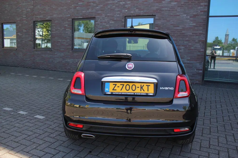 Fiat 500 1.0 Hybrid Launch Edition uit 2020, foto 10