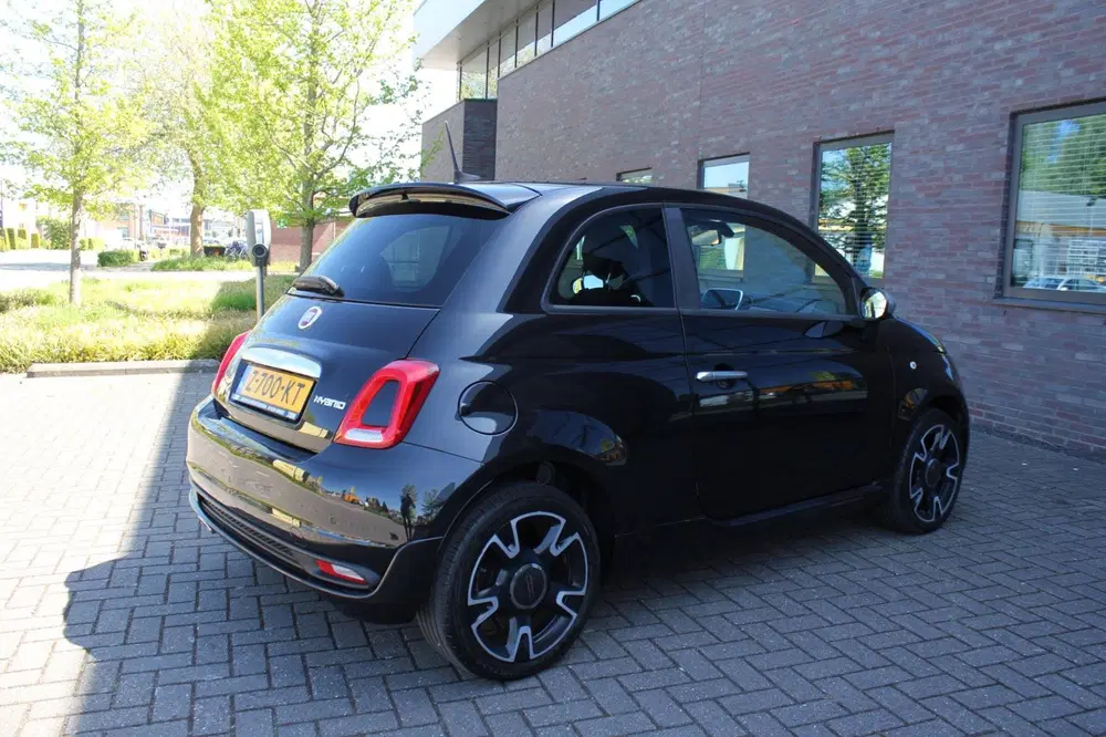 Fiat 500 1.0 Hybrid Launch Edition uit 2020, foto 11