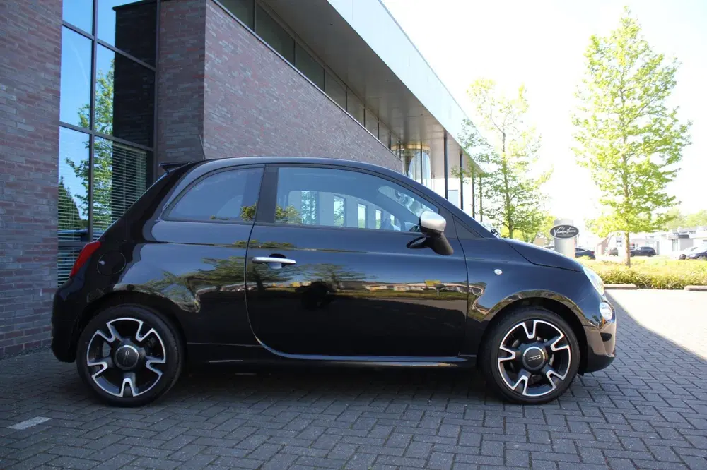 Fiat 500 1.0 Hybrid Launch Edition uit 2020, foto 5