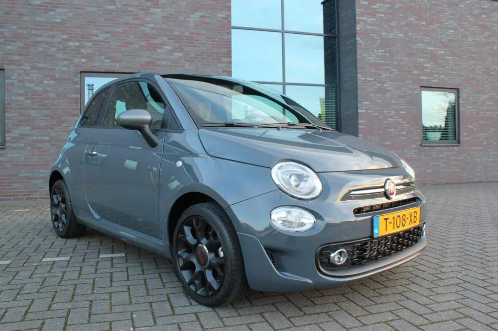 Fiat 500 1.0 Hybrid Connect uit 2021, foto 3