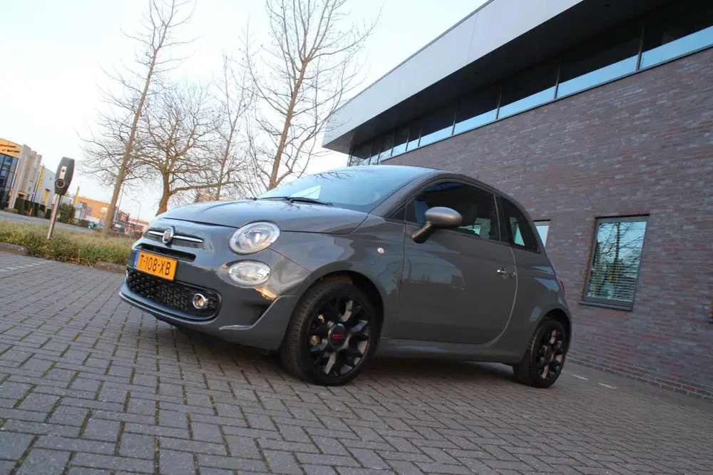 Fiat 500 1.0 Hybrid Connect uit 2021, foto 5