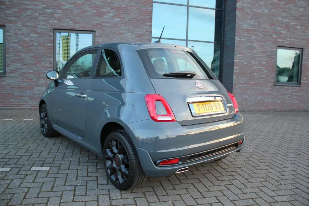 Fiat 500 1.0 Hybrid Connect uit 2021, foto 6