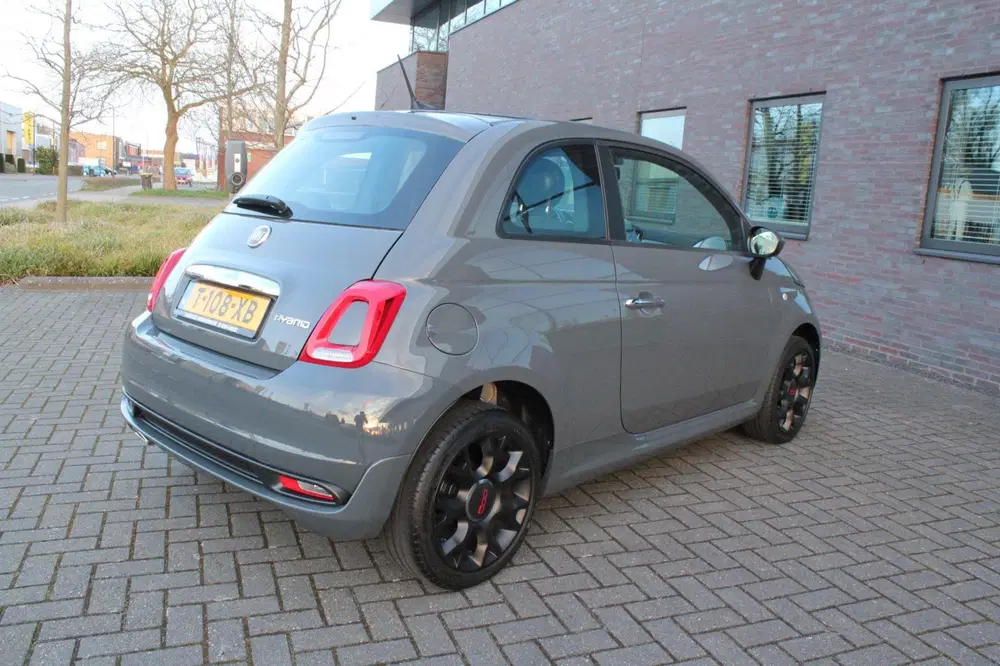 Fiat 500 1.0 Hybrid Connect uit 2021, foto 8