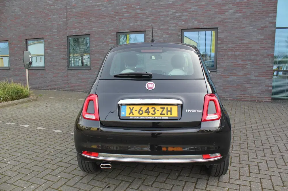 Fiat 500 1.0 Hybrid Dolcevita uit 2022, foto 7