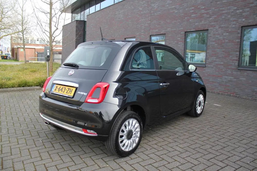 Fiat 500 1.0 Hybrid Dolcevita uit 2022, foto 8
