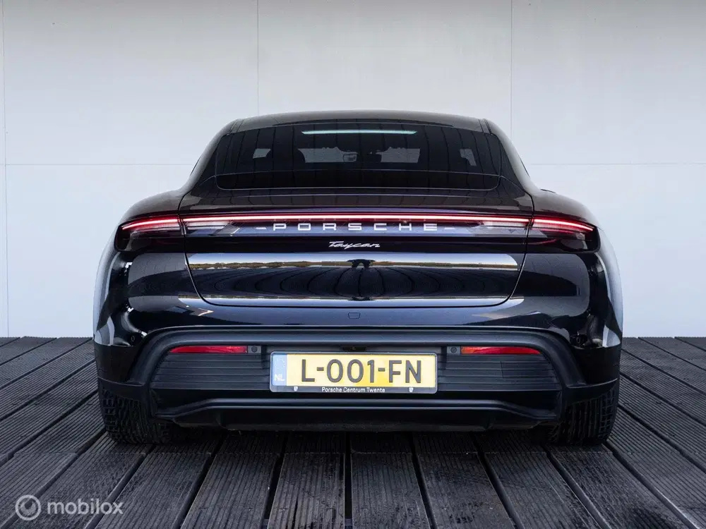 Porsche Taycan Performance 84 kWh SOH 86 uit 2021, foto 5