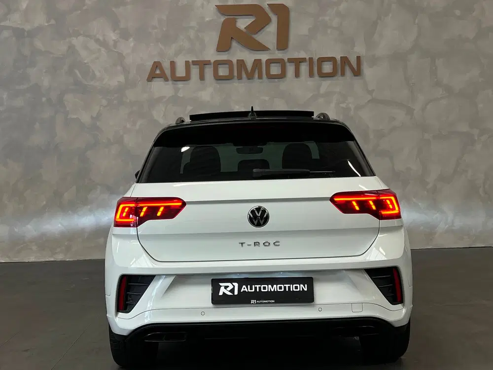 Volkswagen T-Roc 1.5 TSI R-Line Business Black Style 150PK uit 2023, foto 9