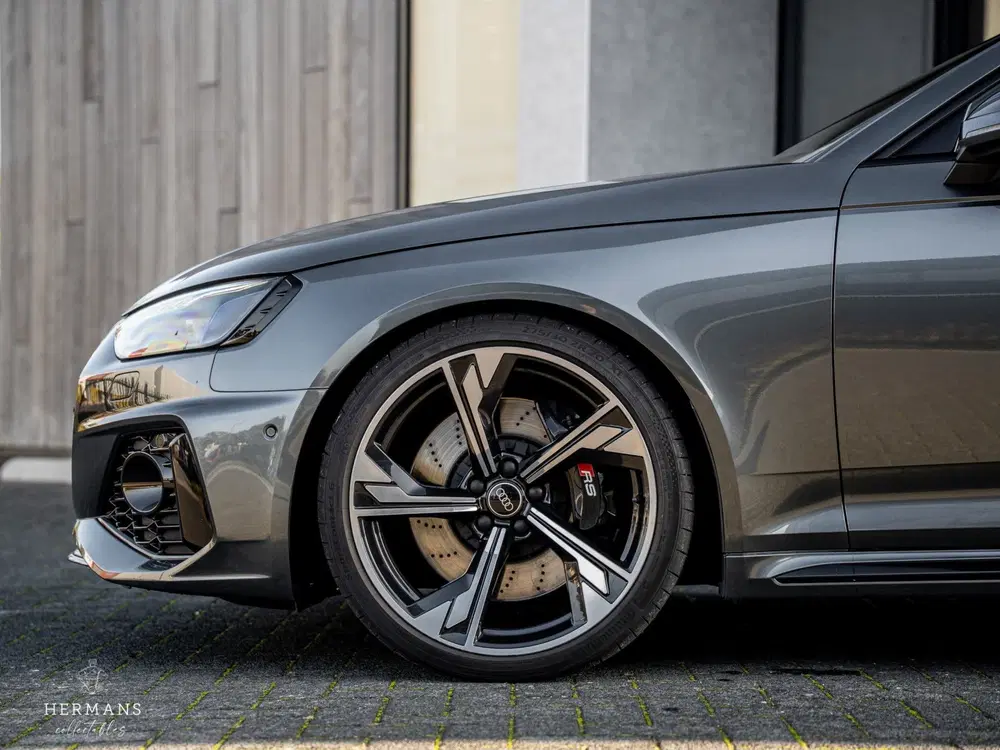 Audi A4 2.9 TFSI RS 4 quattro competition plus uit 2023, foto 10