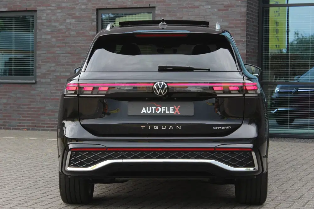 Volkswagen Tiguan 1.5 eHybrid R-Line Edition uit 2024, foto 9