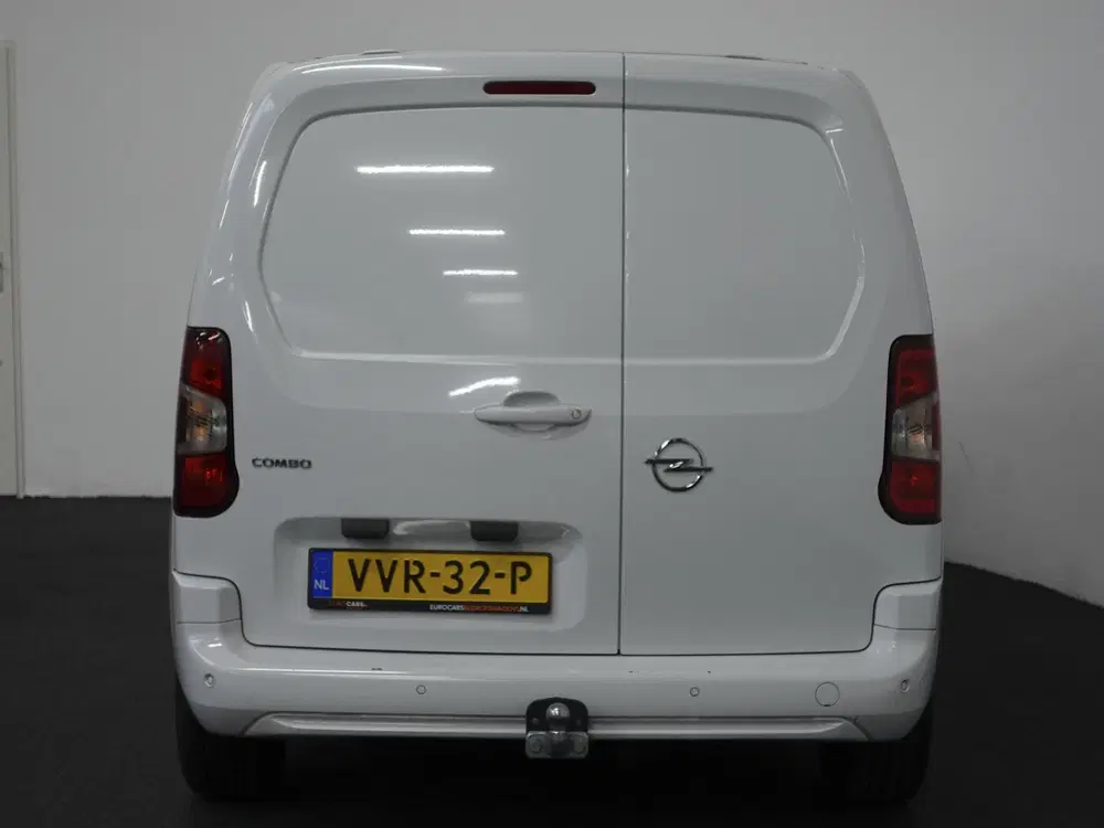Opel Combo 1.5D L1H1 130pk Automaat Edition Apple Car uit 2023, foto 4