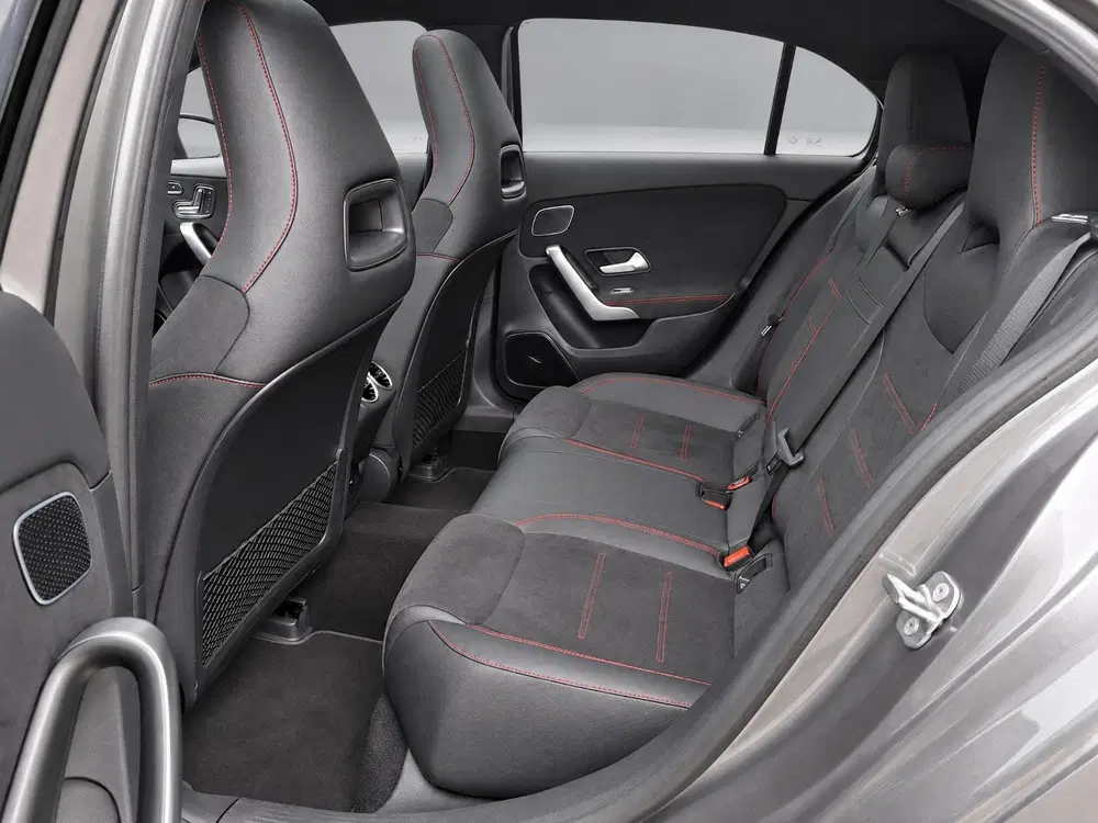 Mercedes-Benz A-Klasse 250 e AMG Line uit 2026, foto 6