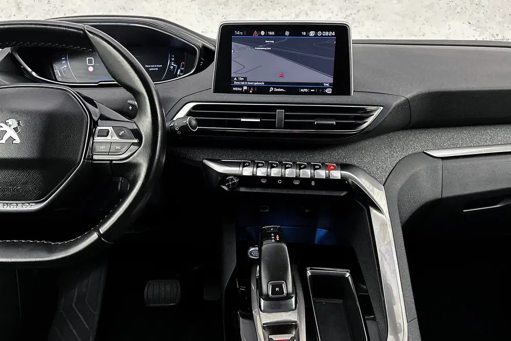 Peugeot 5008 1.2 Allure uit 2019, foto 11