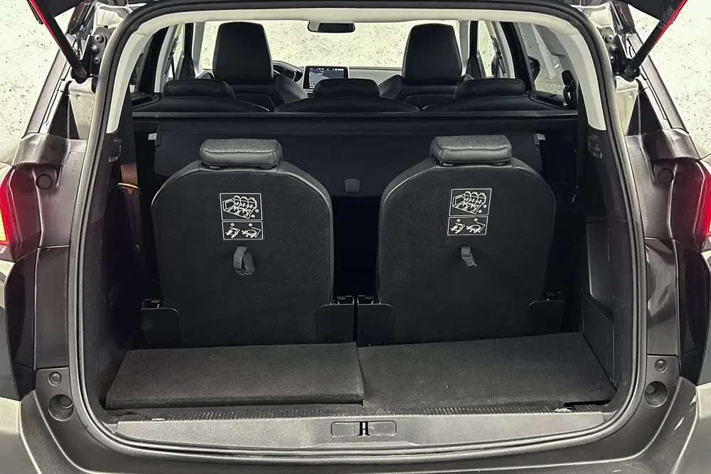 Peugeot 5008 1.2 Allure uit 2019, foto 14