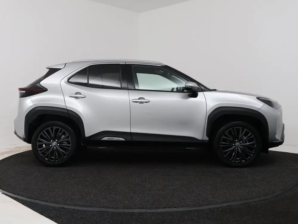 Toyota Yaris Cross 1.5 Hybrid Adventure uit 2022, foto 14