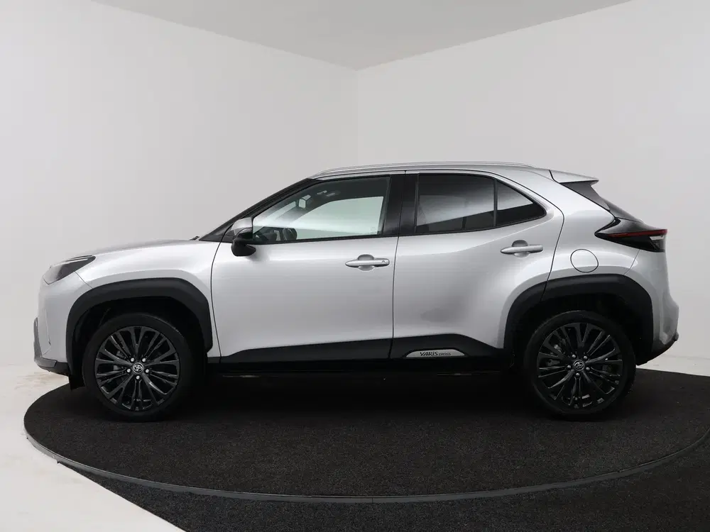 Toyota Yaris Cross 1.5 Hybrid Adventure uit 2022, foto 3
