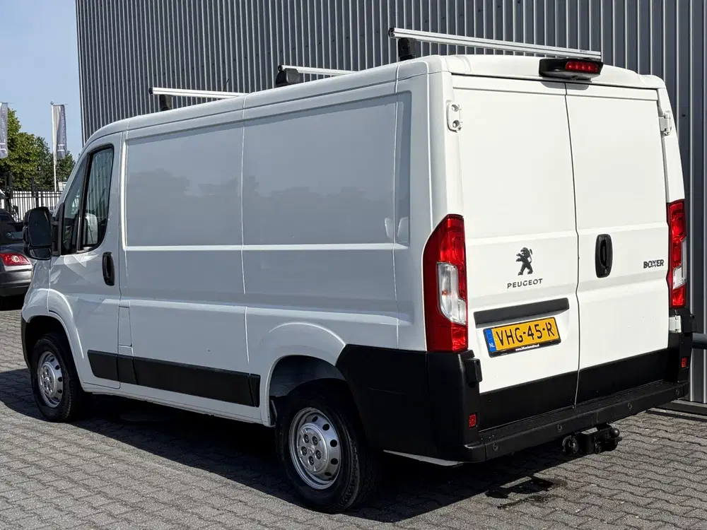 Peugeot Boxer 330 2.2 HDi L1H1*NAV*CAM*3PERS*HAAK*CRUISE uit 2020, foto 2
