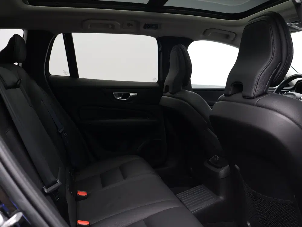Volvo V60 2.0 T8 Recharge AWD Inscription Long Range uit 2022, foto 10