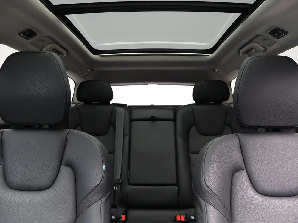 Volvo V60 2.0 T8 Recharge AWD Inscription Long Range uit 2022, foto 12