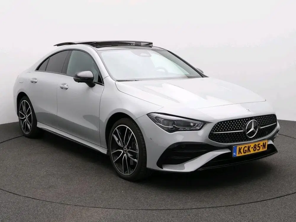 Mercedes-Benz CLA 250 e Business Solution AMG uit 2026, foto 5
