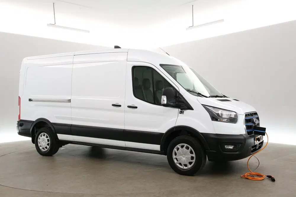 Ford Transit 68 kWh L3H2 uit 2023, foto 6