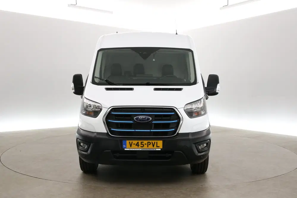 Ford Transit 68 kWh L3H2 uit 2023, foto 9