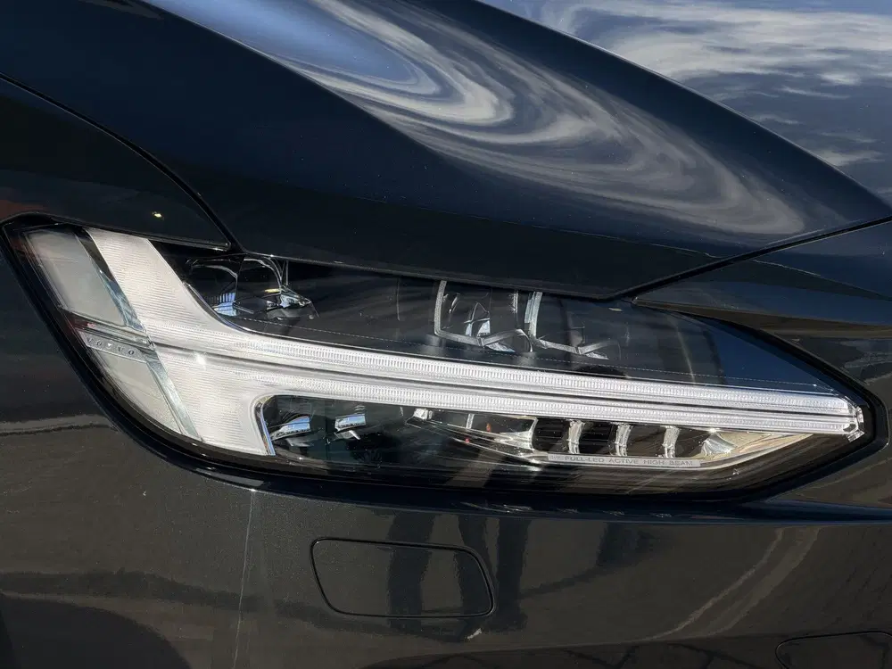 Volvo V90 2.0 T4 Momentum uit 2019, foto 13