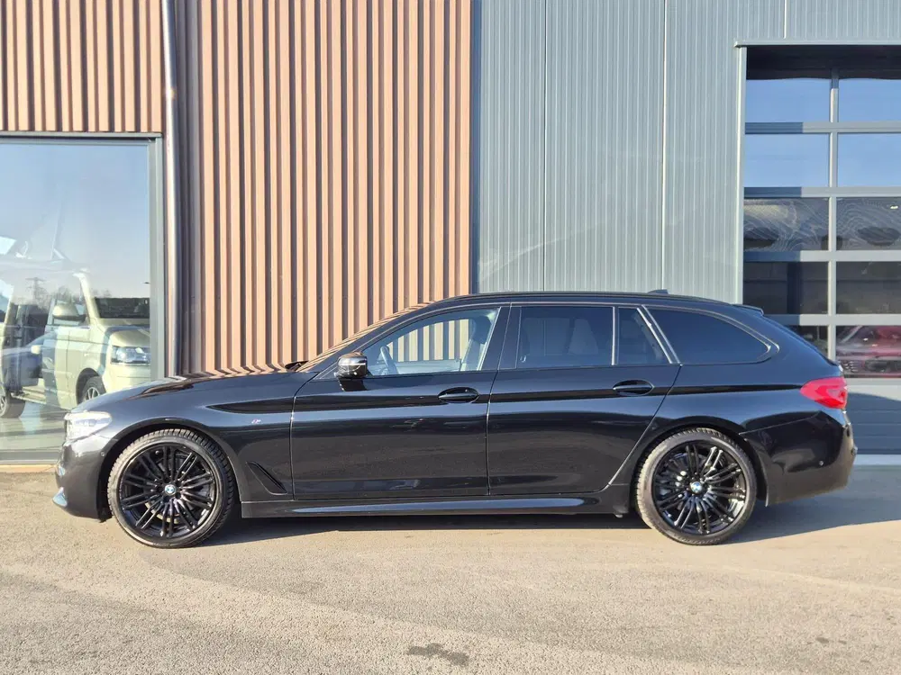 BMW 5-serie xDrive High Executive M-Sport uit 2019, foto 5