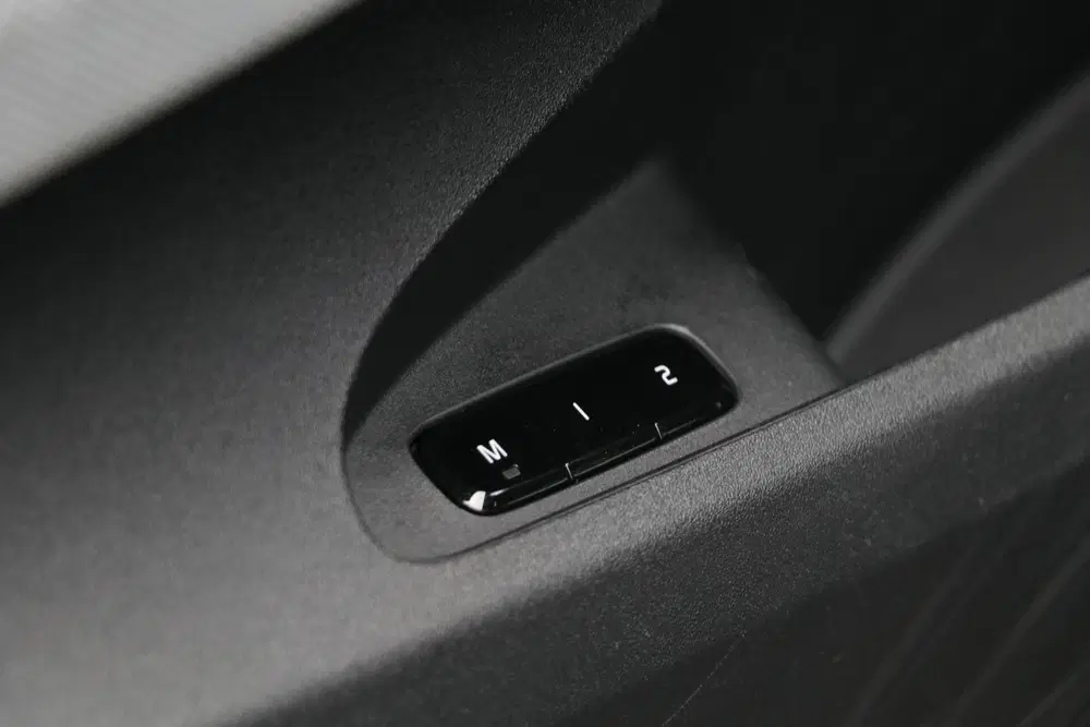 Polestar 2 Long Range Dual Motor 78 kWh 409PK AppleCa uit 2022, foto 15