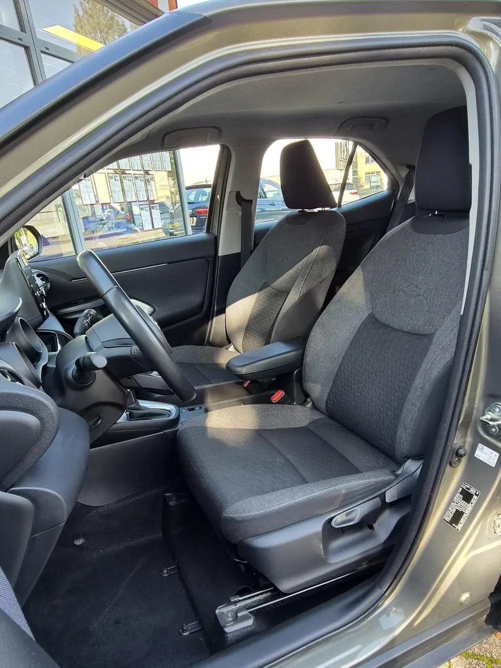 Toyota Yaris Cross 1.5 Hybrid Active uit 2023, foto 13