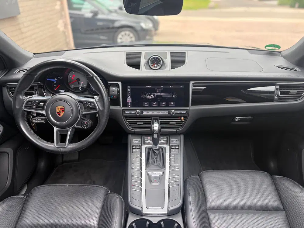 Porsche Macan 3.0 S ORG NL uit 2019, foto 9